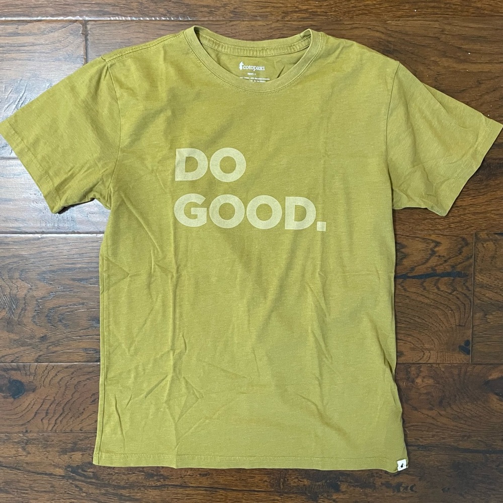 Cotopaxi Men's short sleeve Tee DO GOOD green small hiking